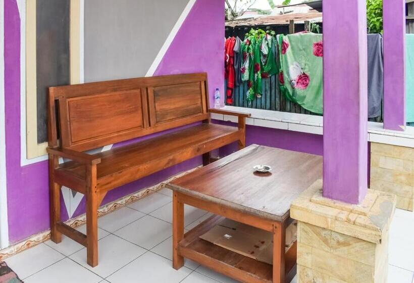 Отель Penginapan Widodo By Oyo