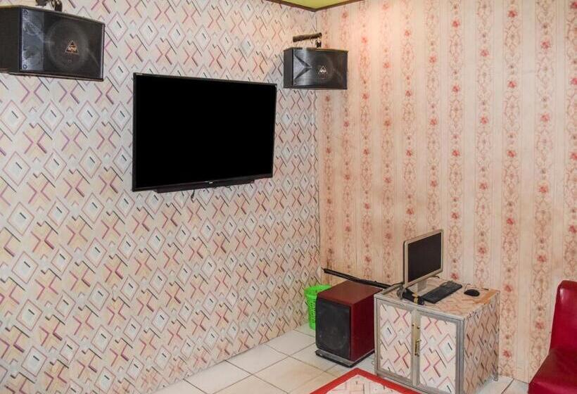 Отель Penginapan Widodo By Oyo