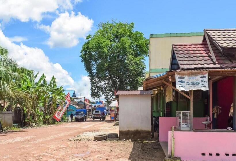 Отель Penginapan Widodo By Oyo