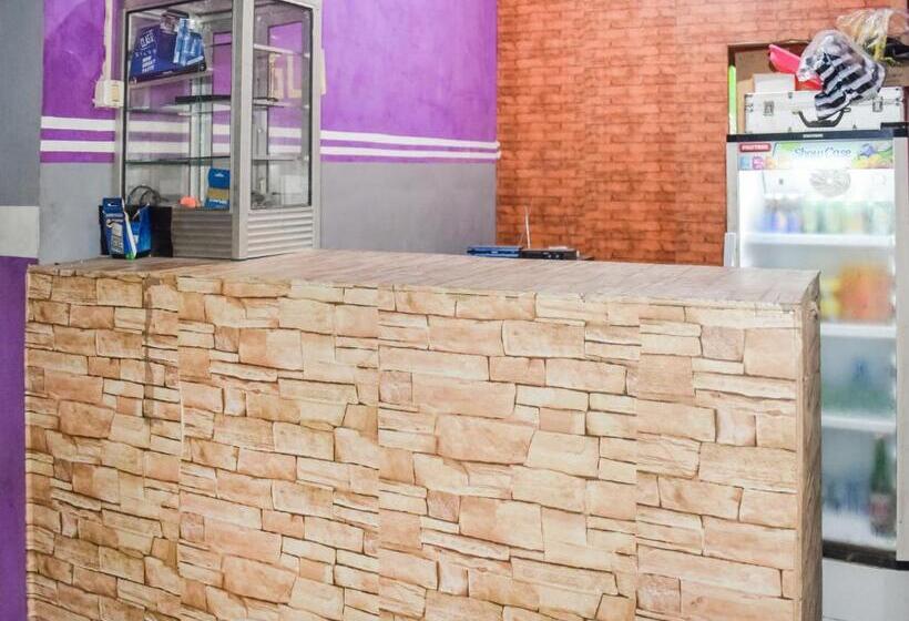 Отель Penginapan Widodo By Oyo