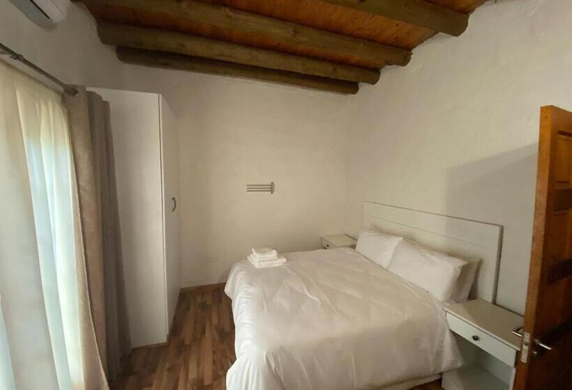 فندق Riverbend Berg Lodge Rooms