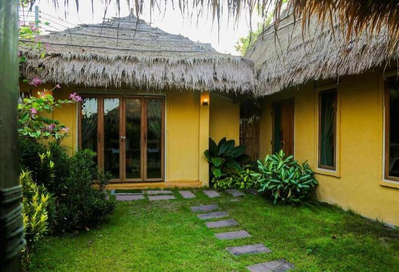 Отель Tammarene Villa