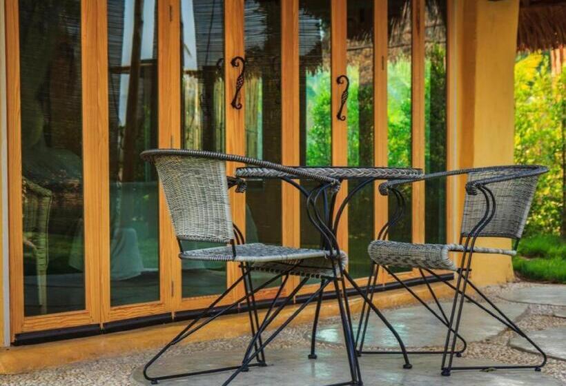 Отель Tammarene Villa