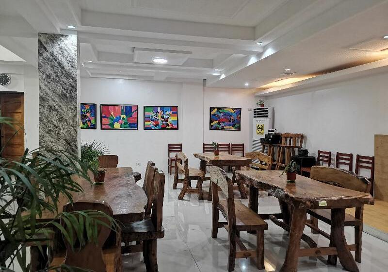 Jollydays Hotel By Reddoorz