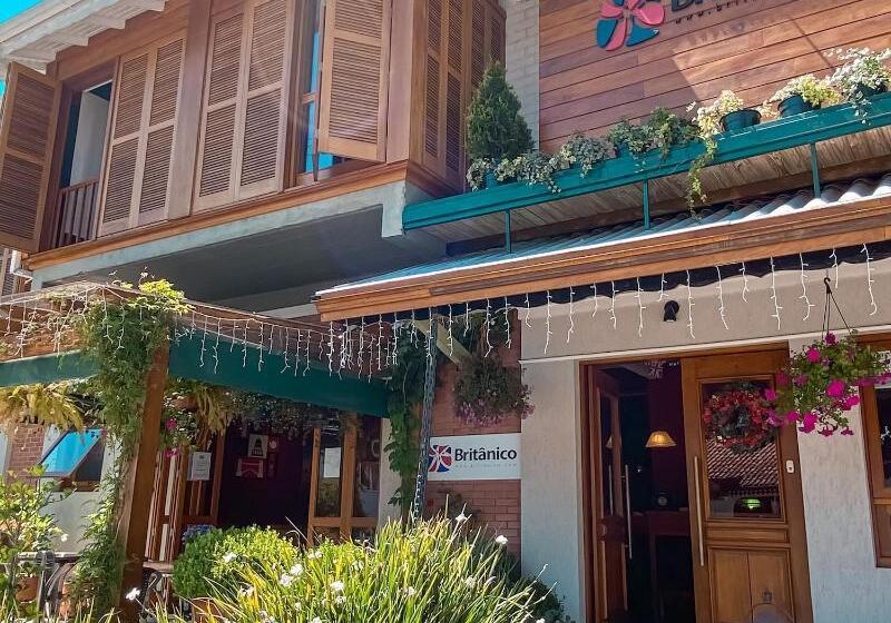 ユースホステル Boutique Britanico