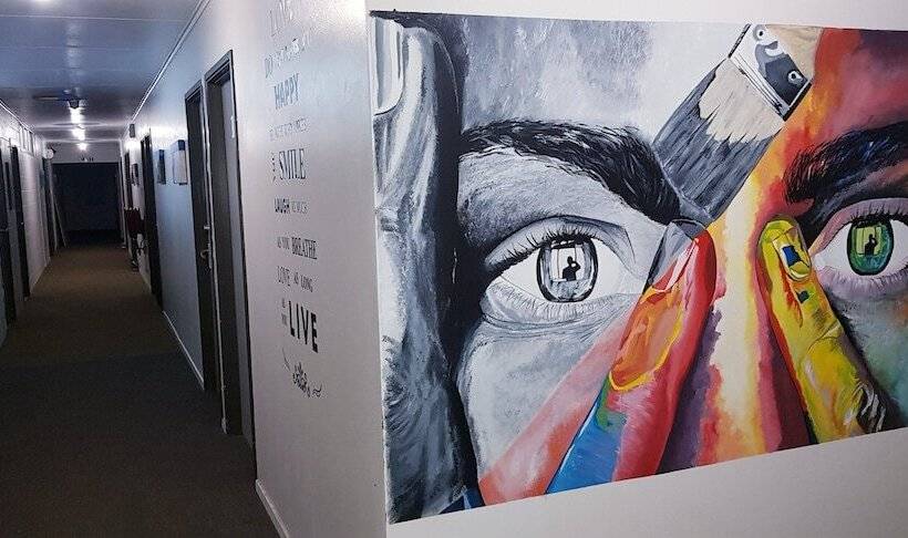 Общежитие Happy Apple Backpackers