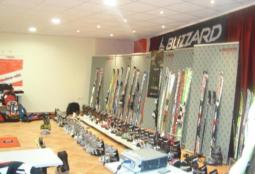 Alpen House Hotel & Suites