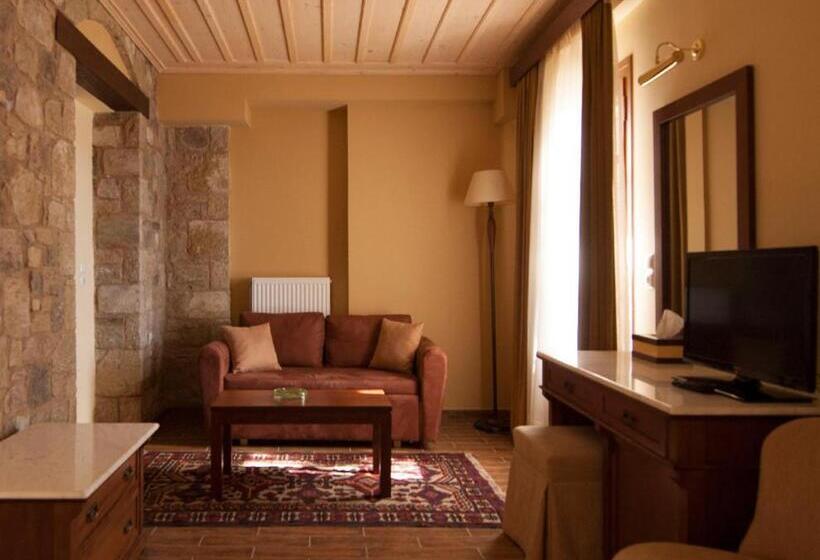 Alpen House Hotel & Suites