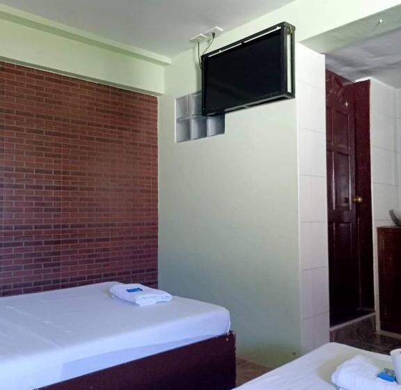 Antonios Pension House