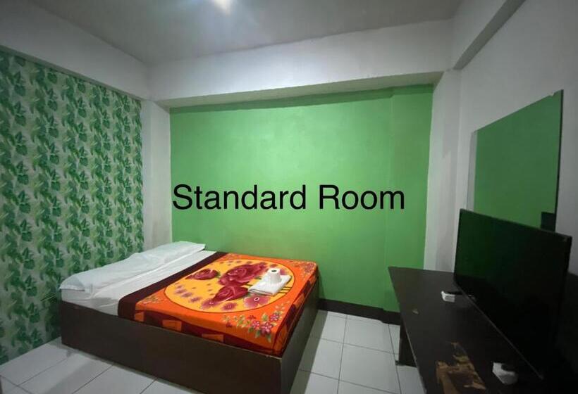 Antonios Pension House