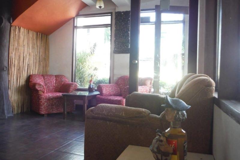 Antonios Pension House