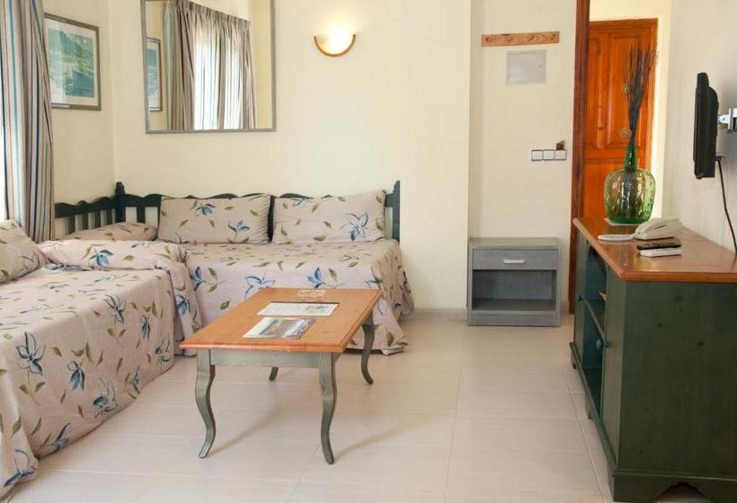 Apartamentos Carabela Ii