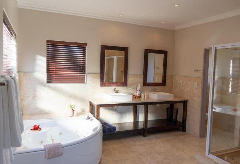 مبيت وإفطار Aloe Manor