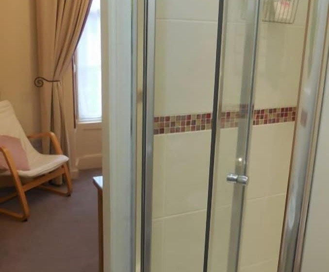 민박 Pincerna Rooms