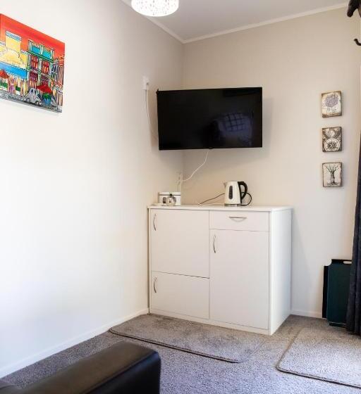 Bed and Breakfast Swan House