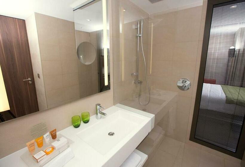 هتل Holiday Inn Algiers   Cheraga Tower By Ihg