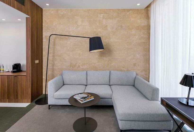 هتل Holiday Inn Algiers   Cheraga Tower By Ihg