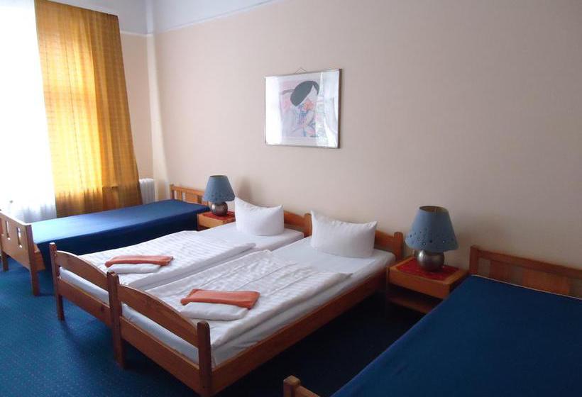 مسافرخانه Austriana