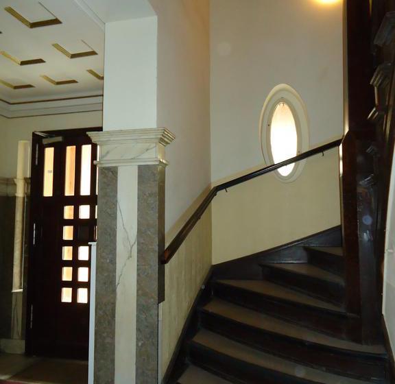 مسافرخانه Austriana