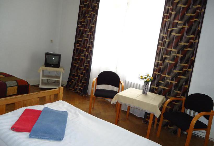 مسافرخانه Austriana