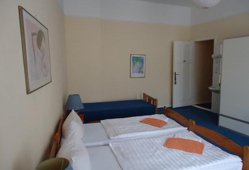 مسافرخانه Austriana