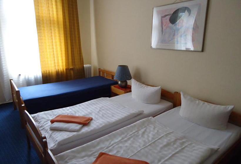 مسافرخانه Austriana