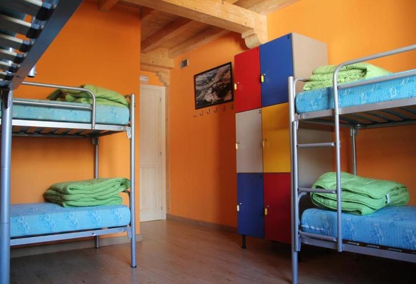 Hostel Curavacas