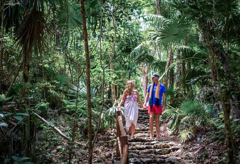 هتل Akumal Natura Glamping