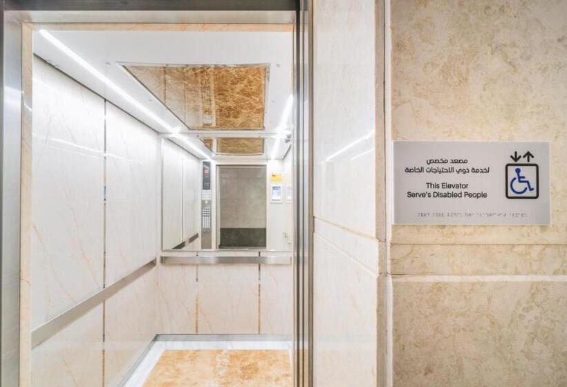 Отель Al Kiswah Towers