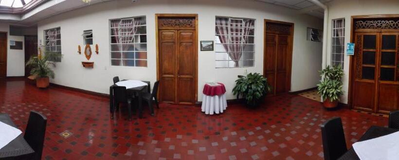 Отель Alcayata Colonial