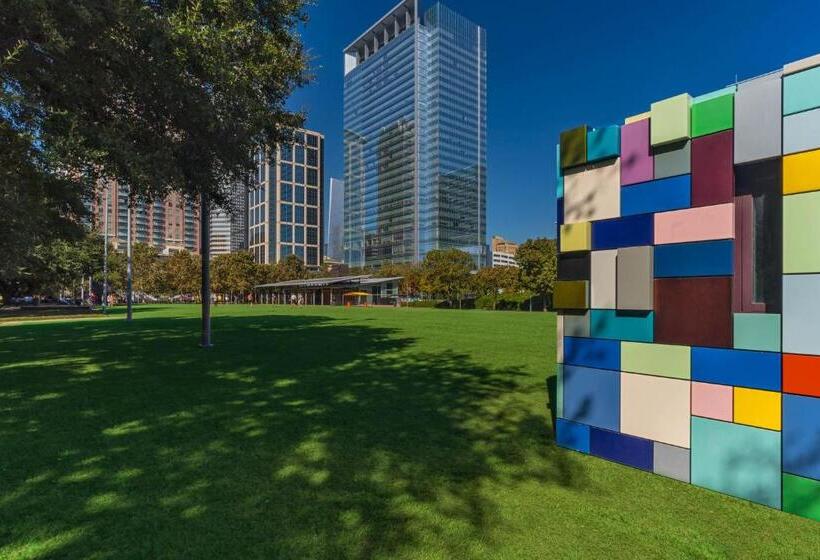 فندق Aloft Houston Downtown