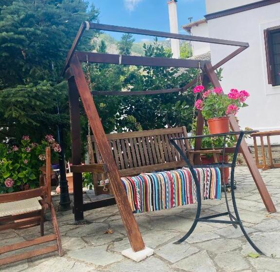 فندق Archontiko Stafylopati