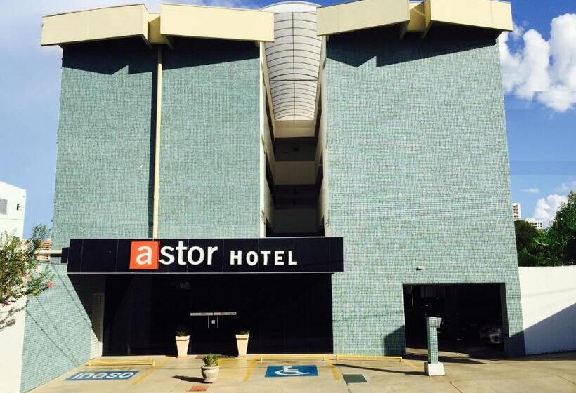 בית מלון כפרי Astor