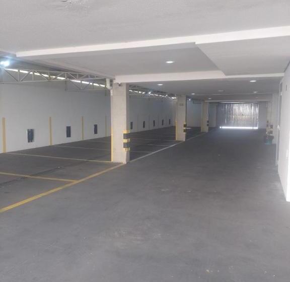 בית מלון כפרי Astor