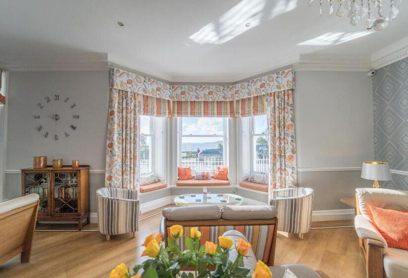 בית מלון כפרי Atlantic