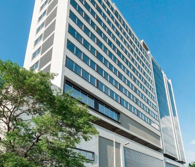 Отель Best Western Plus Santa Marta