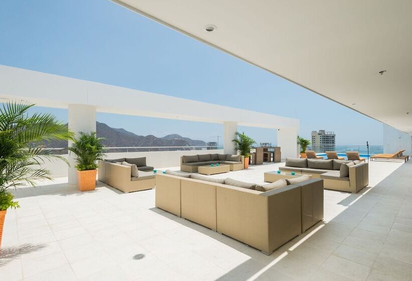 Отель Best Western Plus Santa Marta