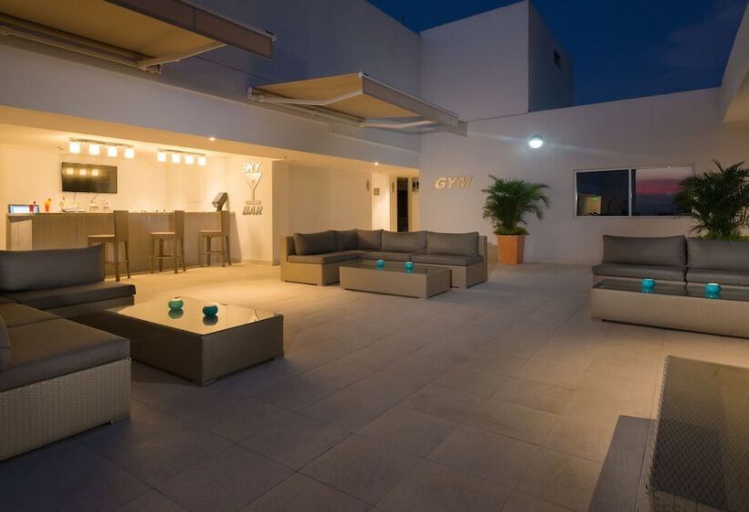 Отель Best Western Plus Santa Marta