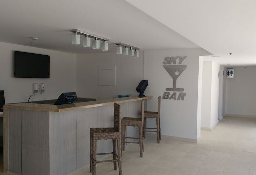 Отель Best Western Plus Santa Marta