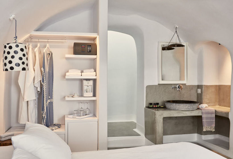 Отель Boho Suites