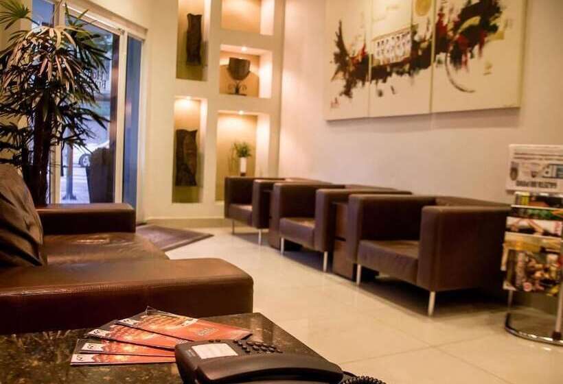 酒店 Brasilia Curitiba