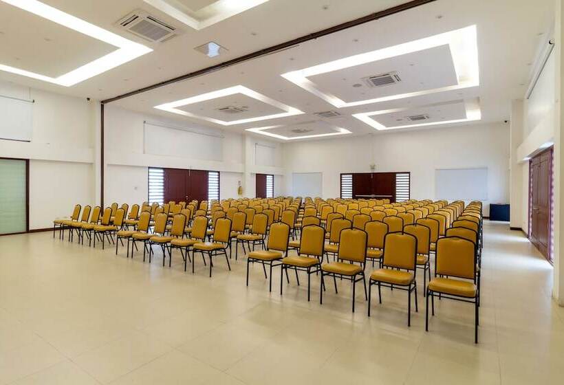 ホテル Campestre La Potra