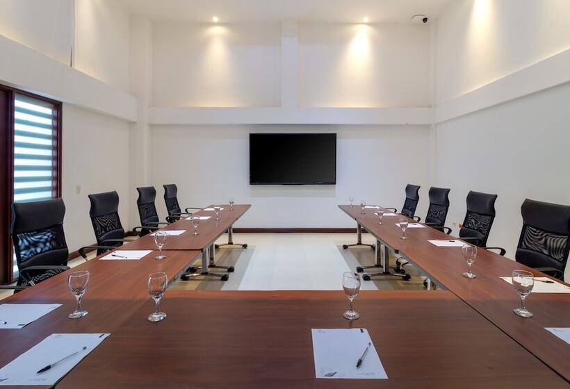 ホテル Campestre La Potra