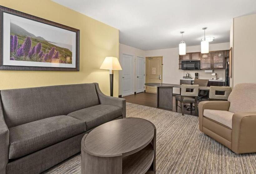 فندق Candlewood Suites   Fairbanks, An Ihg