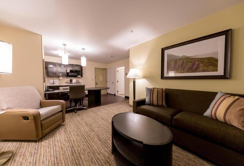 فندق Candlewood Suites   Fairbanks, An Ihg