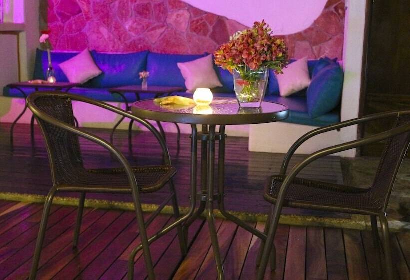 בית מלון כפרי Careyes Puerto Escondido