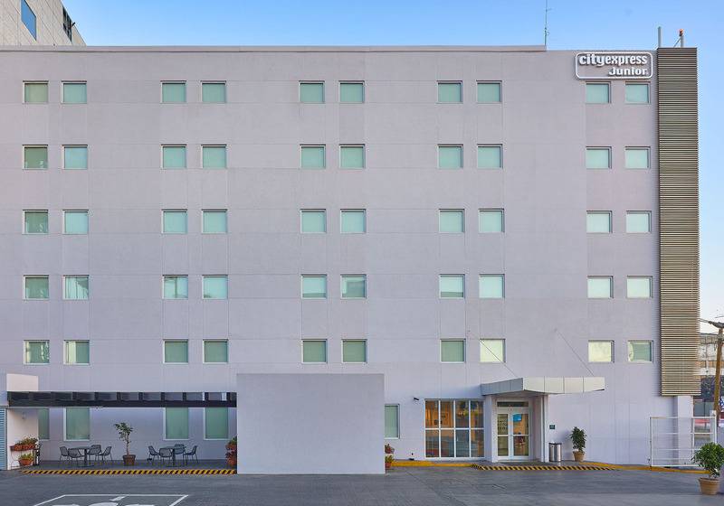 ホテル City Express Junior By Marriott Toluca Zona Industrial