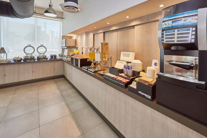 ホテル City Express Junior By Marriott Toluca Zona Industrial