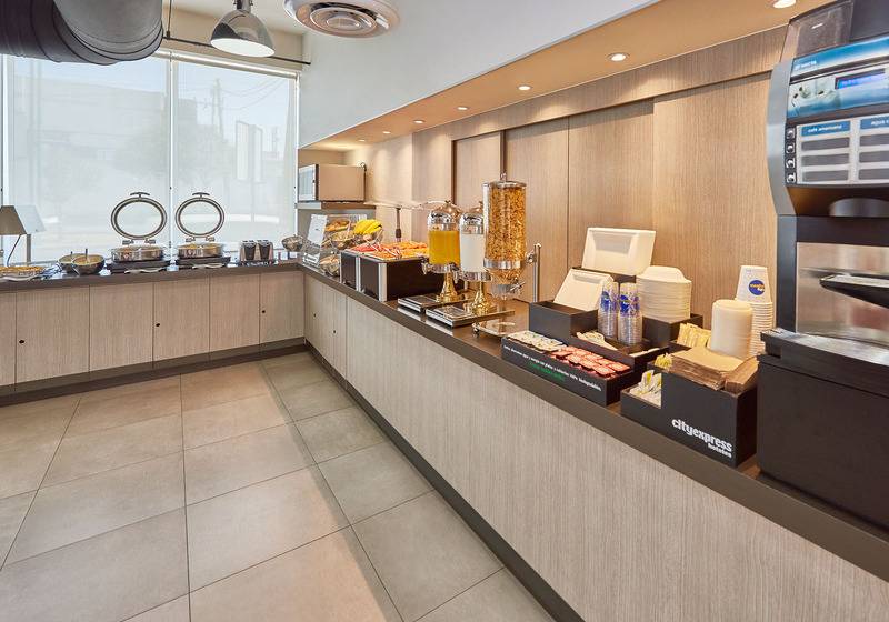 ホテル City Express Junior By Marriott Toluca Zona Industrial