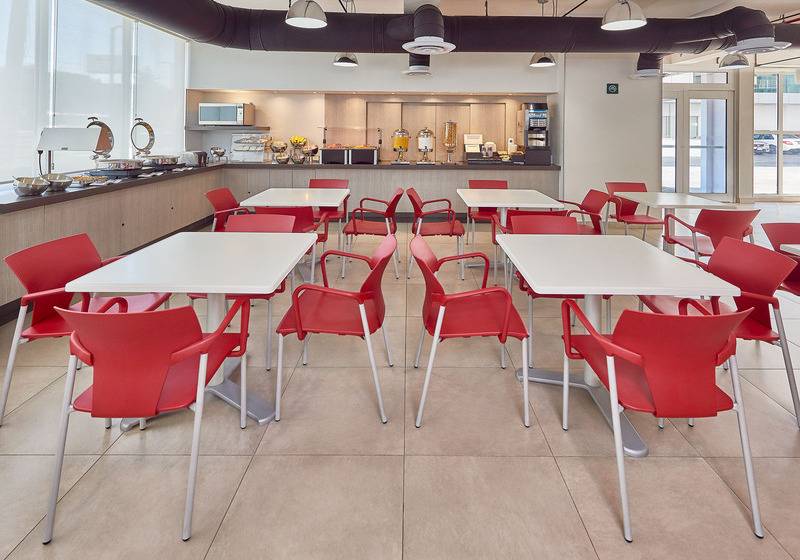 ホテル City Express Junior By Marriott Toluca Zona Industrial